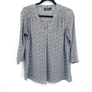 a.n.a Black White Semi Sheer Mock Shoulder V-Neck 3/4 Sleeve Blouse Petite Small